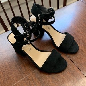 Unisa black suede block heel